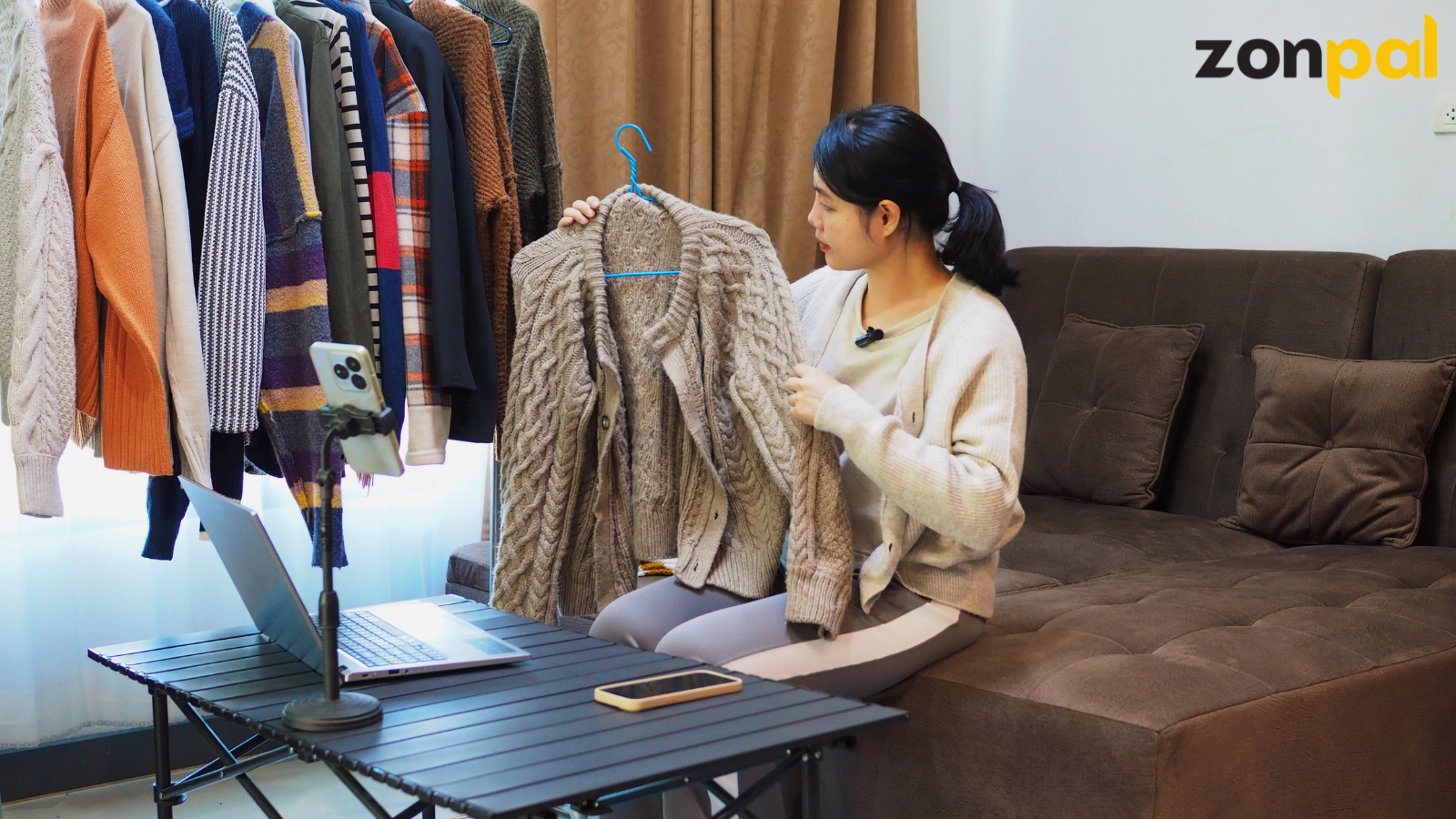 Mục tiêu tối thượng của việc phối hợp này là xóa bỏ lợi thế bất công của những người bán hàng không đóng thuế.